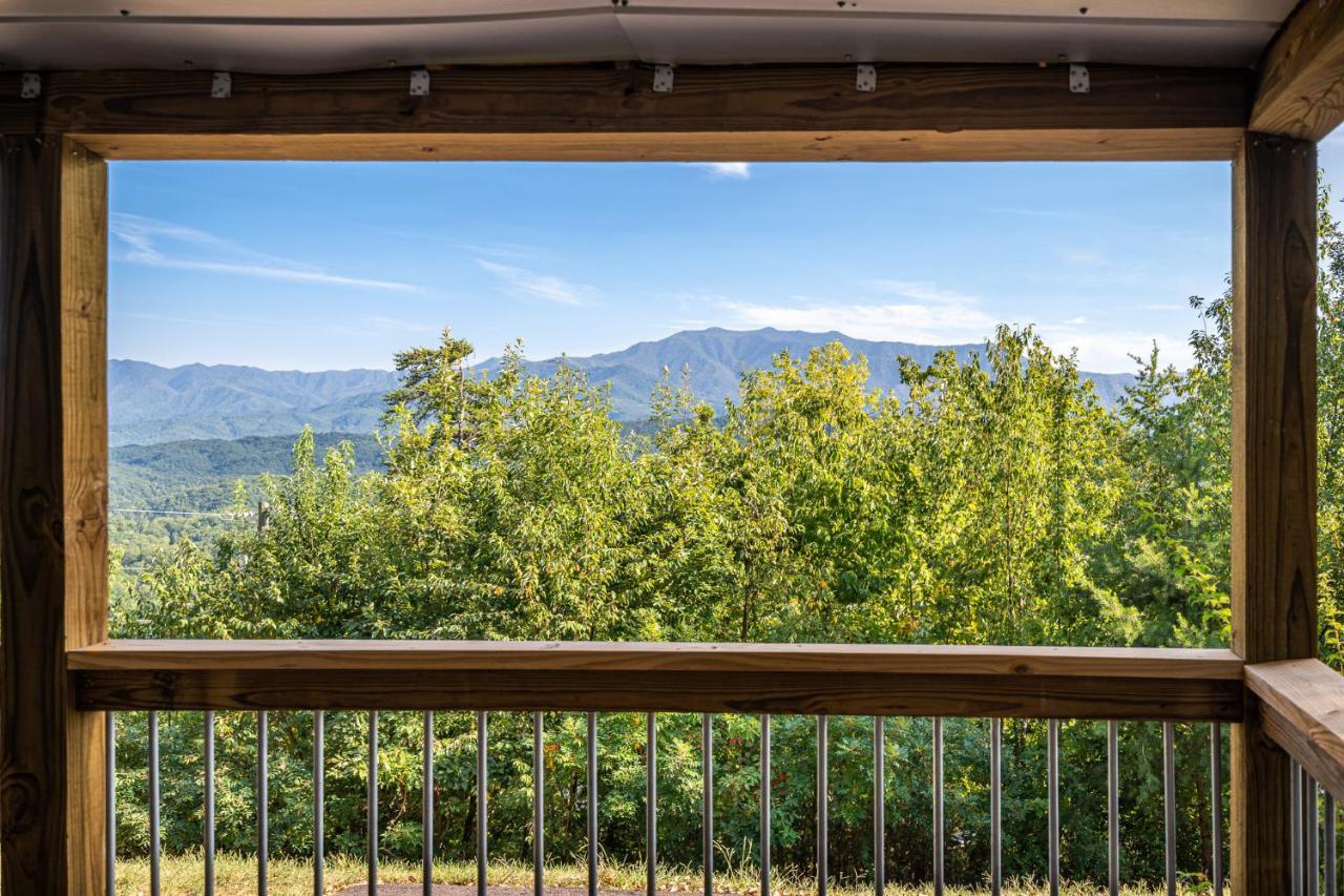 Smoky Mountain Serenity, Amazing Mountain Views 1089 Free Tickets Each Paid Day, Dollywood And More Sevierville Exterior photo